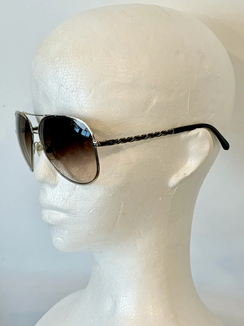 CHANEL Aviator Sunglasses, Brn leather/gold chain temples,CCs, brn gradient lens